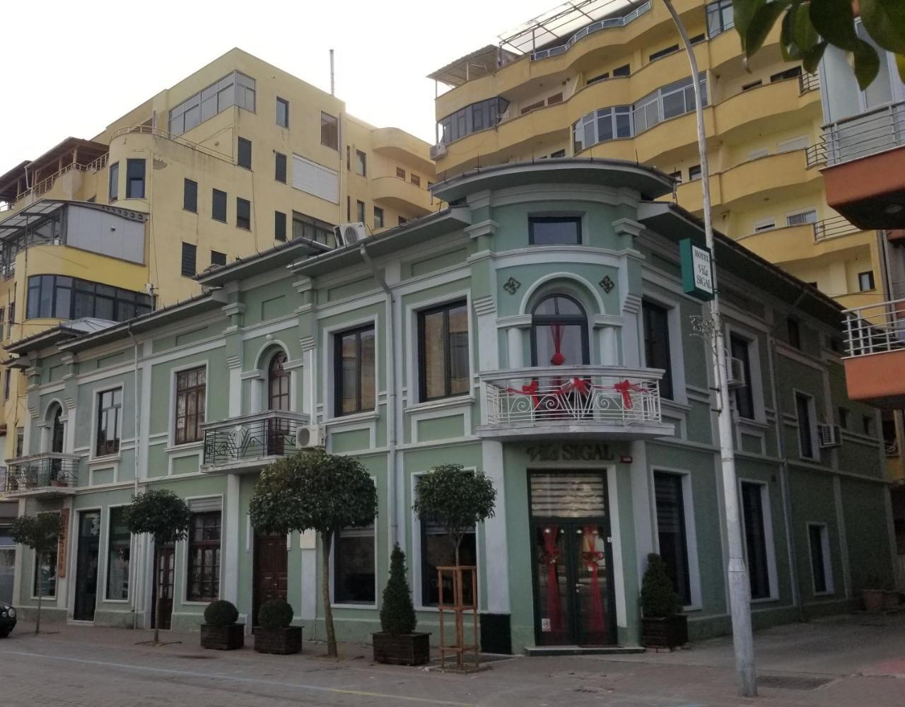 Vila Sigal Pogradec Hotel Exterior foto